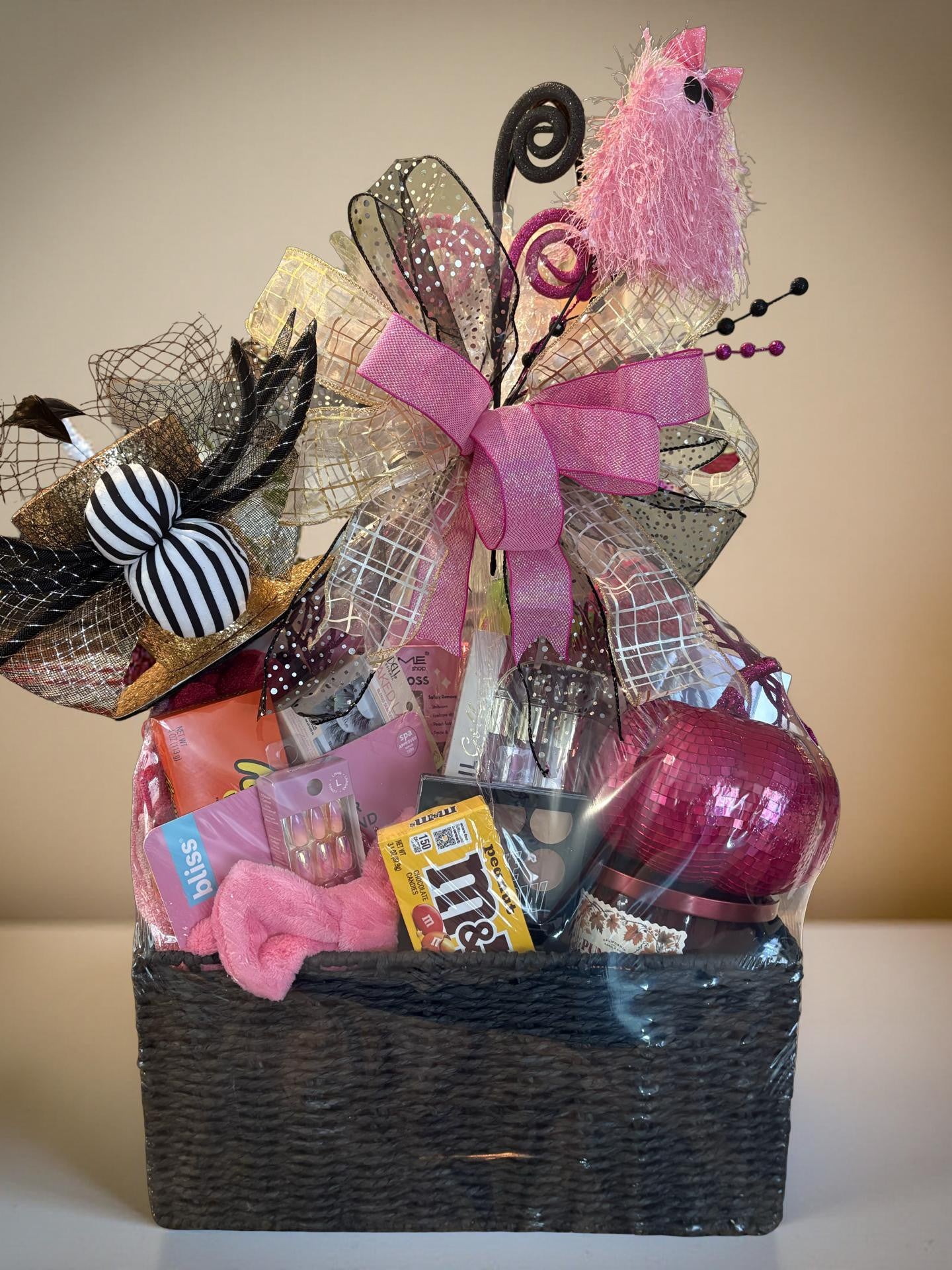 Diva Glam Pamper Basket - Sparkle, Self-Care & Holiday Indulgence
