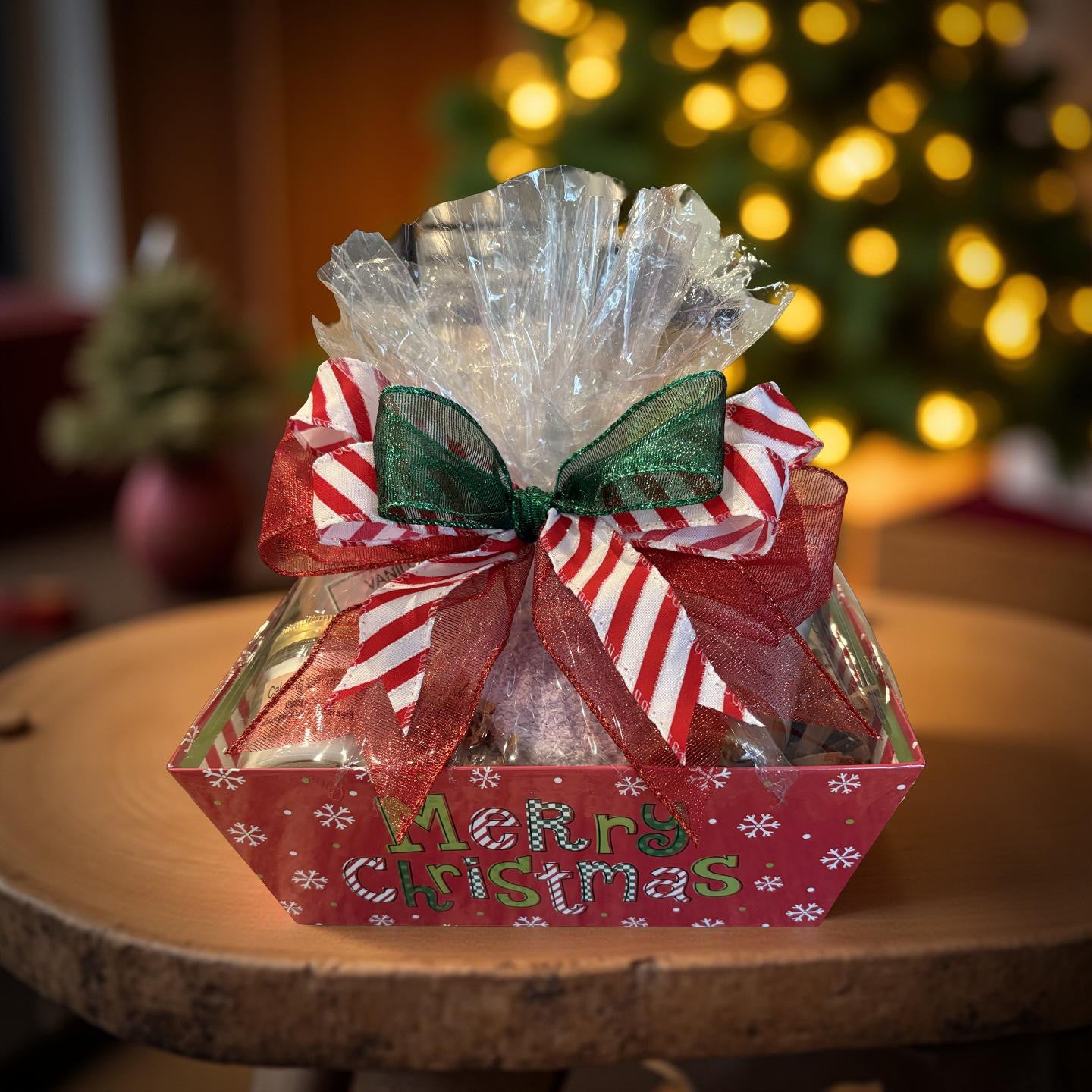 🎁 HOLIDAY SELF-CARE BOX - Because everyone deserves a moment of peace.