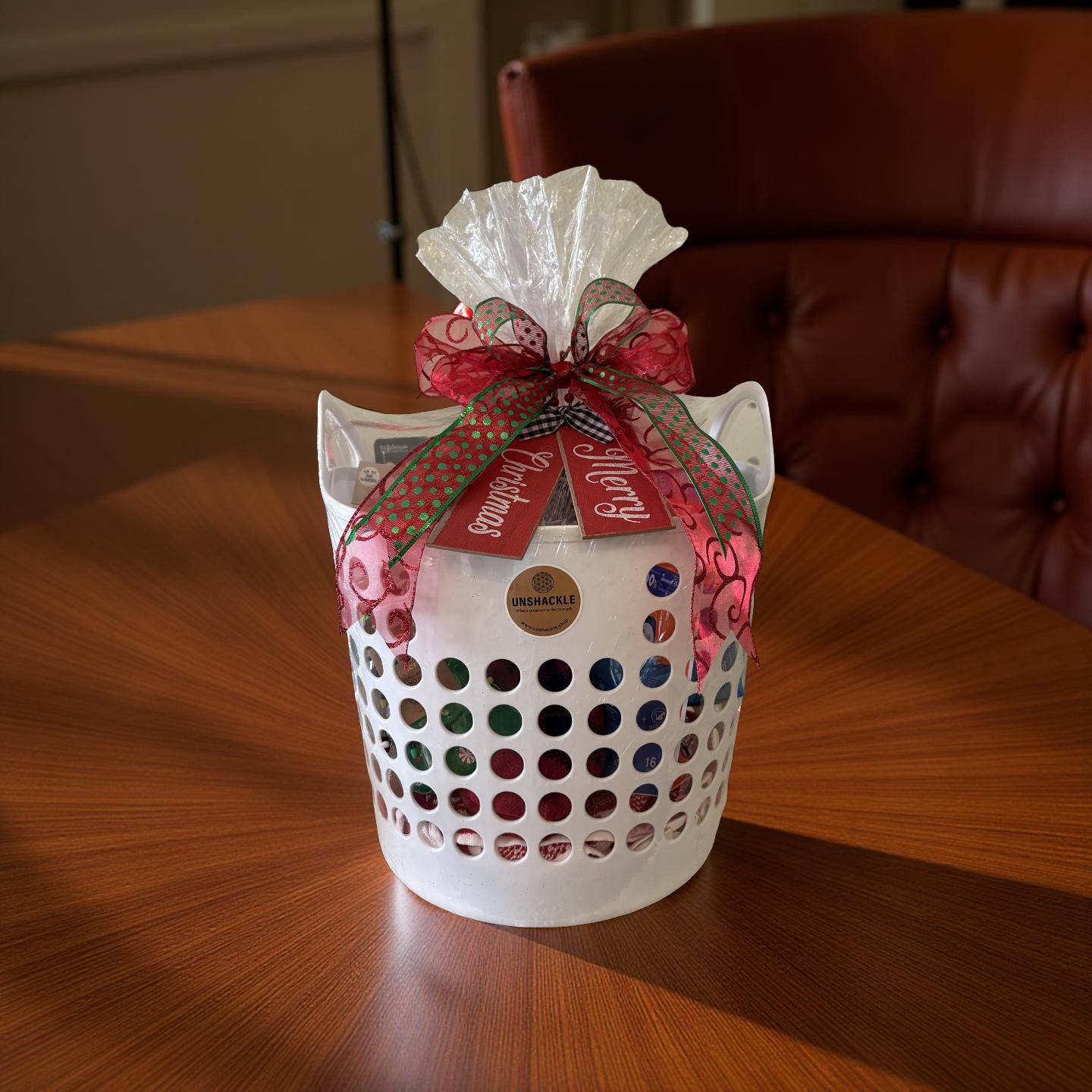 ๐ Loads of Cheer โ Because even laundry deserves a little Christmas magic. โจ