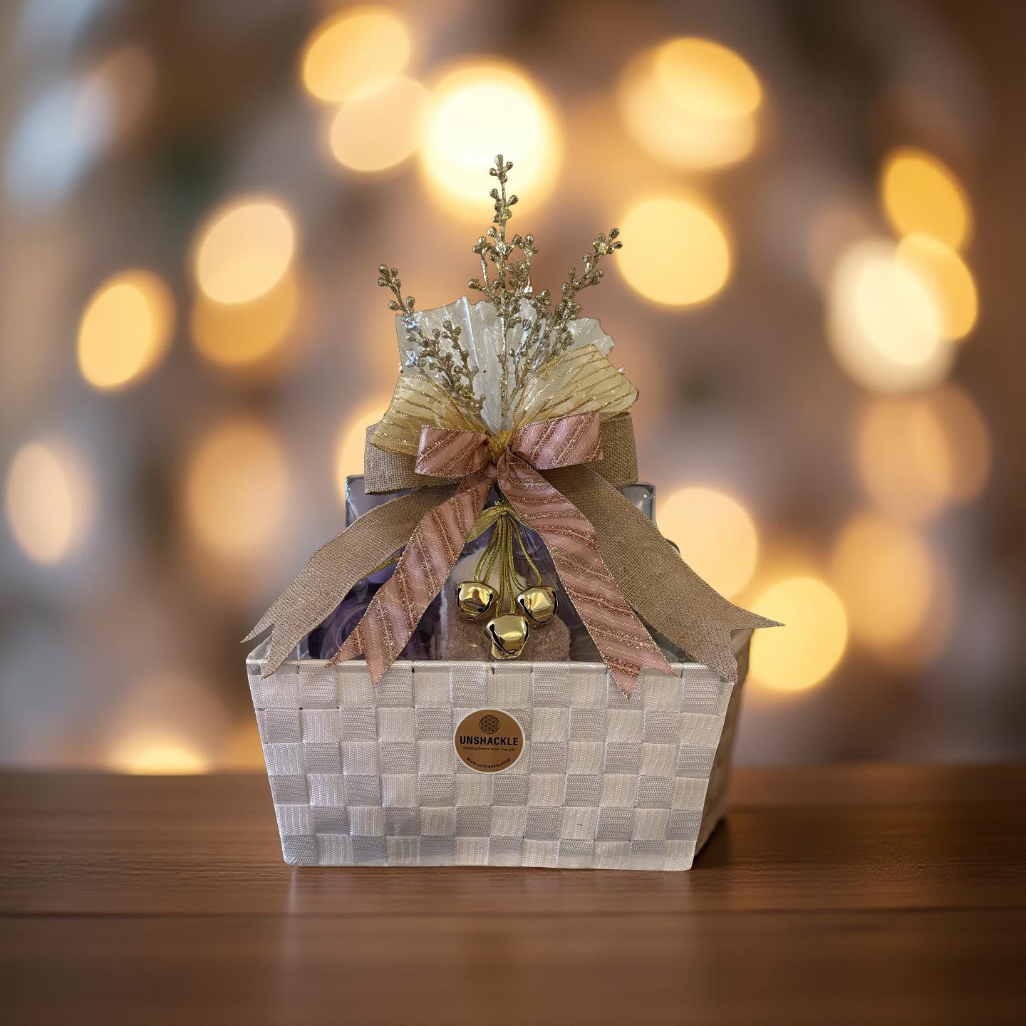 š“ Twinkle & Dream ā Wrap yourself in rest ā dream softly this Christmas.